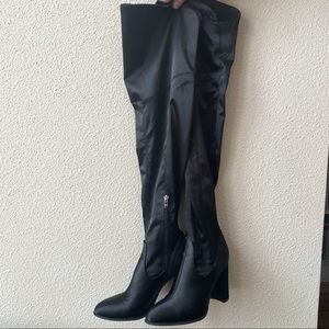 🦋 Marc Fisher Thigh High Boots